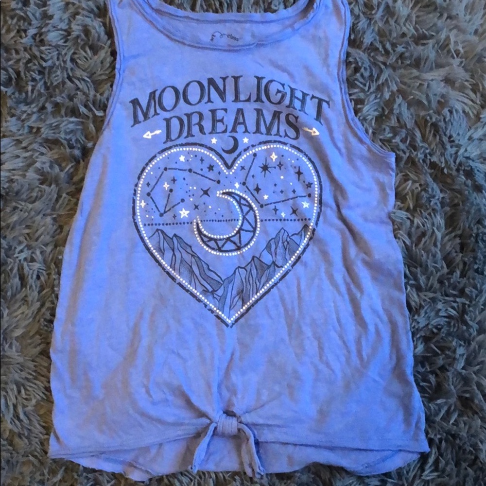 Graphic summer tank.